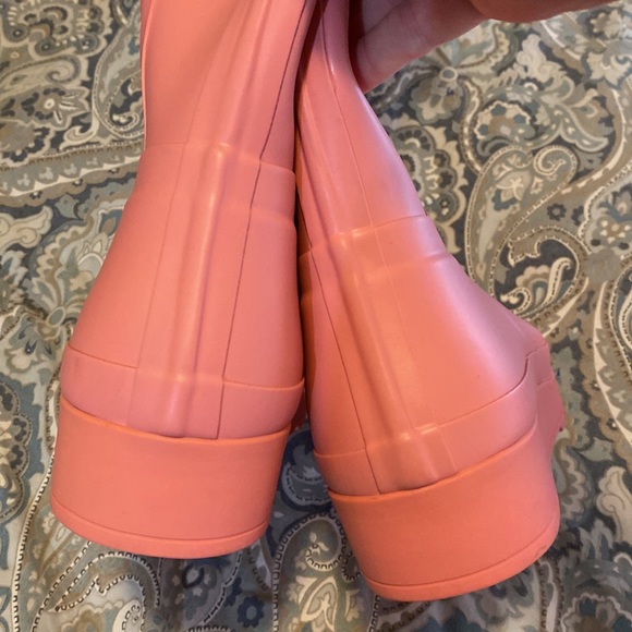 Hunter tall rain boots like new - Picture 5 of 8